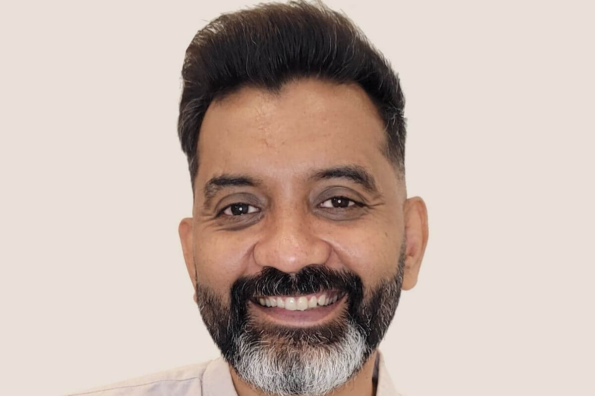 Pralay Bakshi